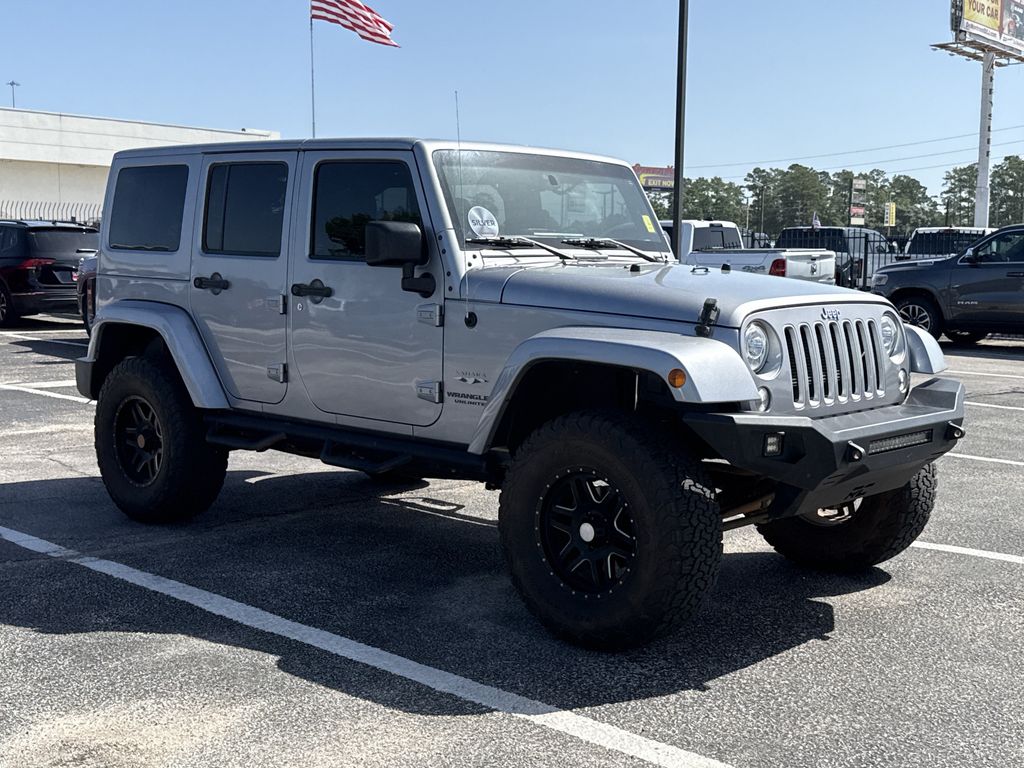 2017 Jeep Wrangler Unlimited Sahara Silver at Autostrade