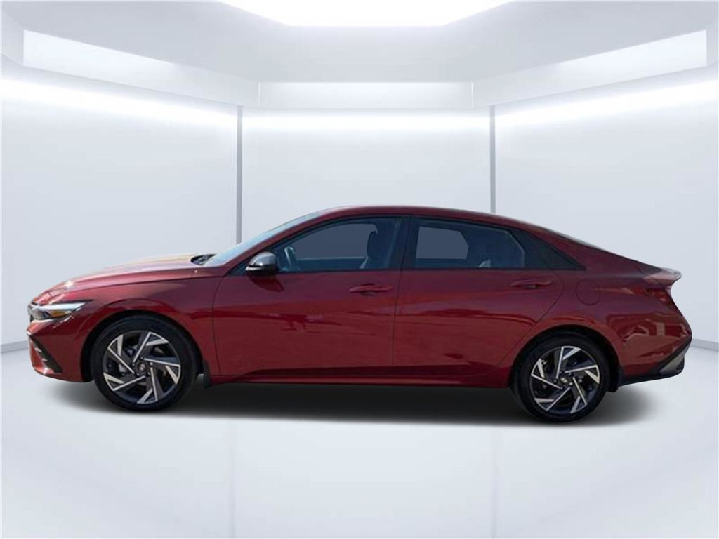 2025 Hyundai Elantra SEL - Photo 8