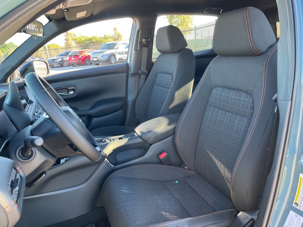 Thumbnail: 2026 Honda HR-V - 12