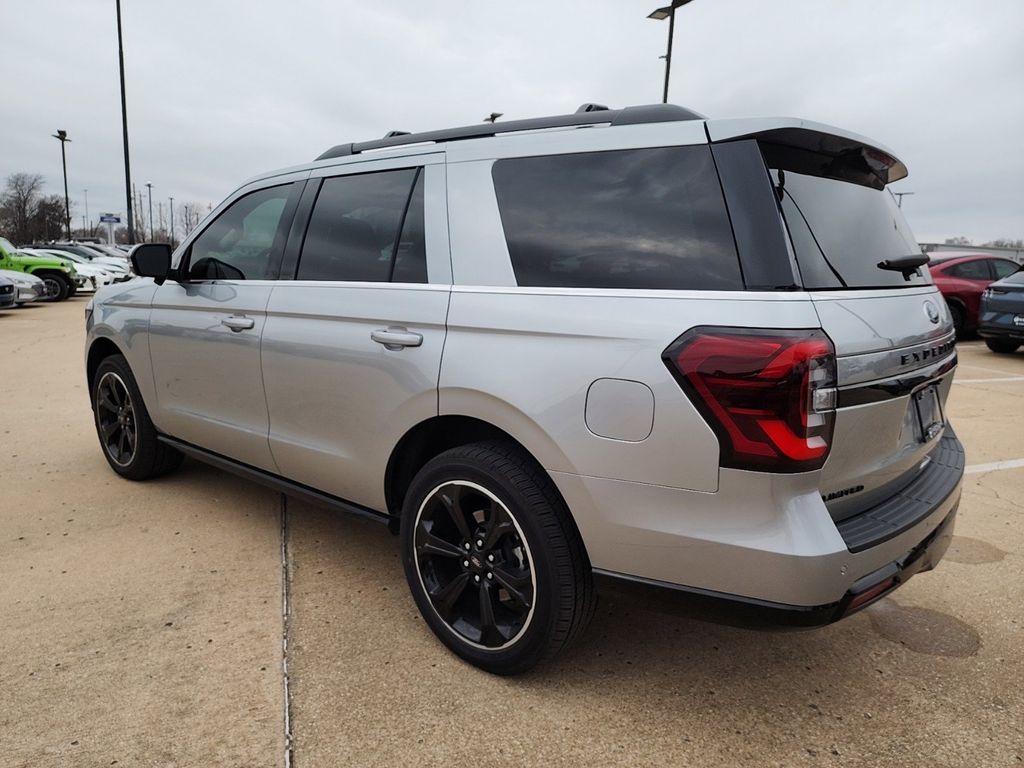 2024 Ford Expedition Limited photo
