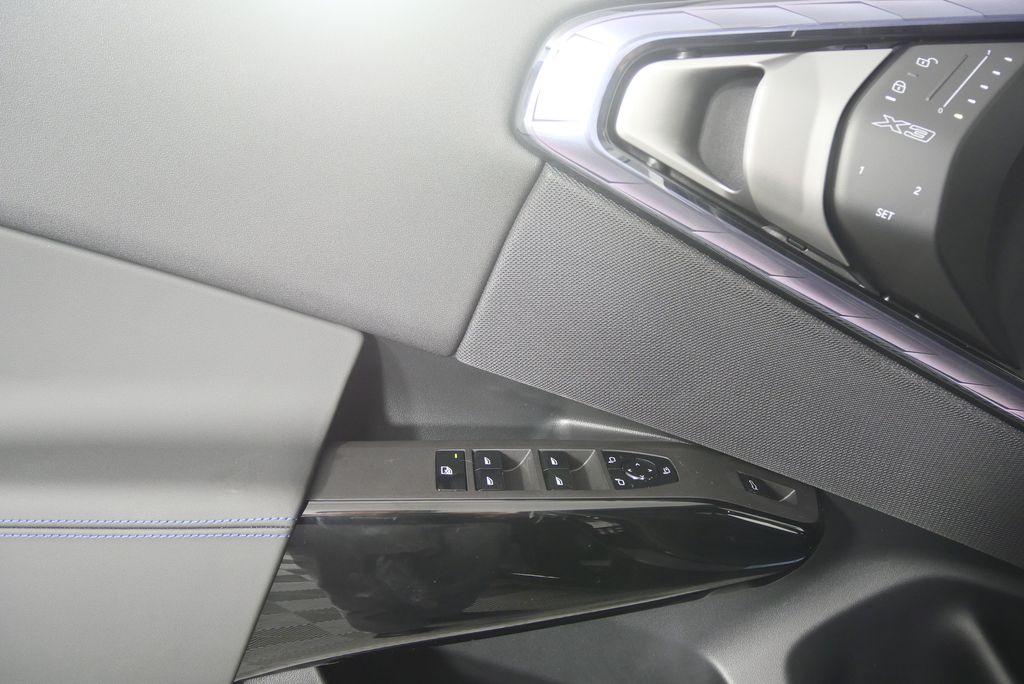 Thumbnail: 2026 BMW X3 - 9