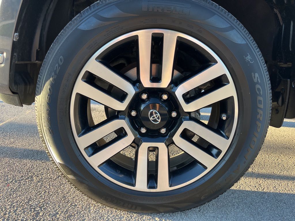 2018 Toyota 4Runner Limited 10