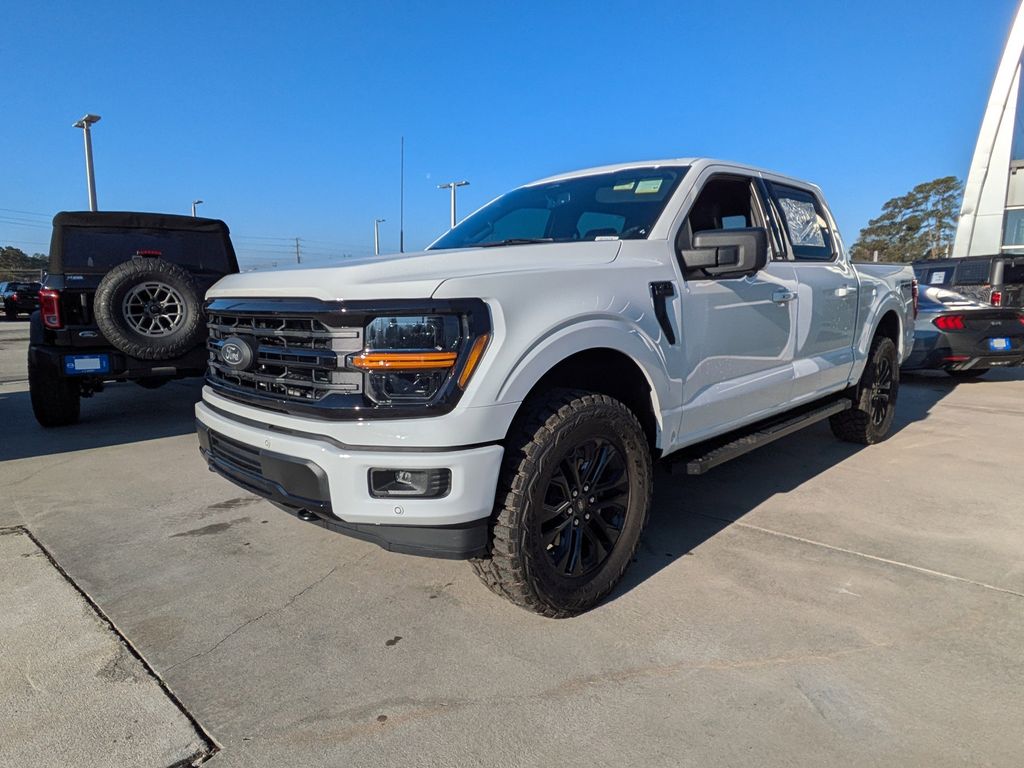 2025 Ford F-150 XLT
