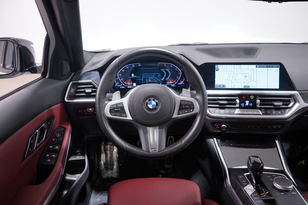 Thumbnail: 2022 BMW 3 Series - 11