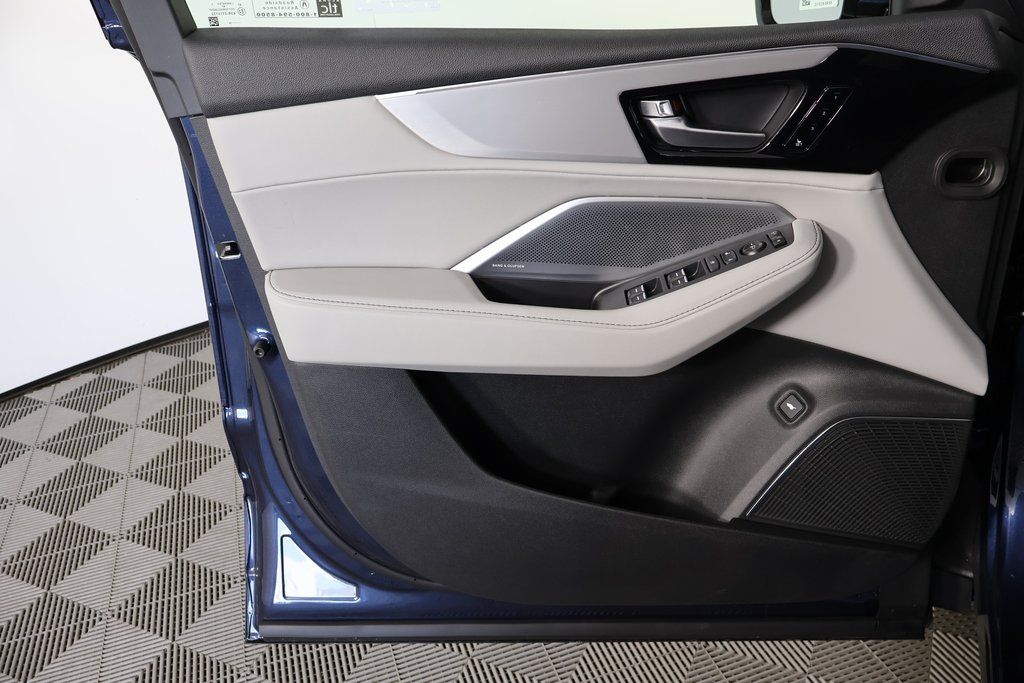 Thumbnail: 2026 Acura MDX - 7