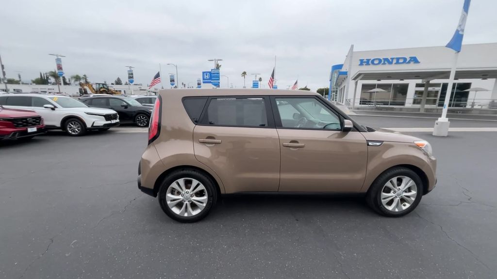 Thumbnail: 2014 Kia Soul - 9