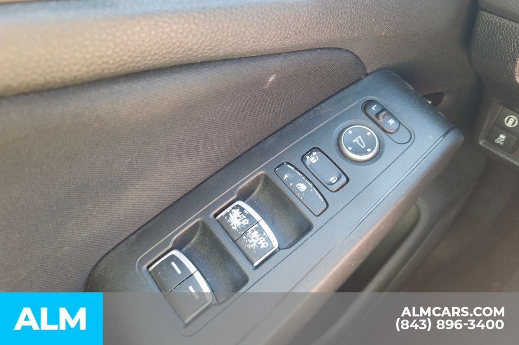 Used 2022 Crystal Black Pearl Honda LX image 14