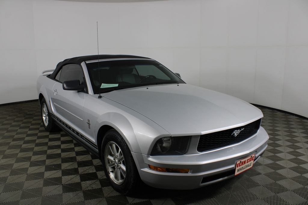 Used 2006 Ford Mustang for sale in 