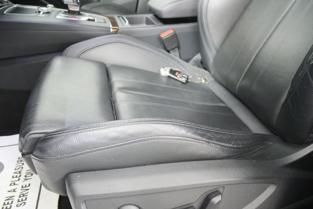 Thumbnail: 2018 Audi Q5 - 10