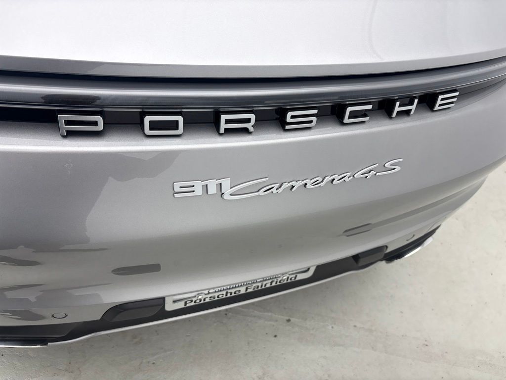 Thumbnail: 2024 Porsche 911 - 11