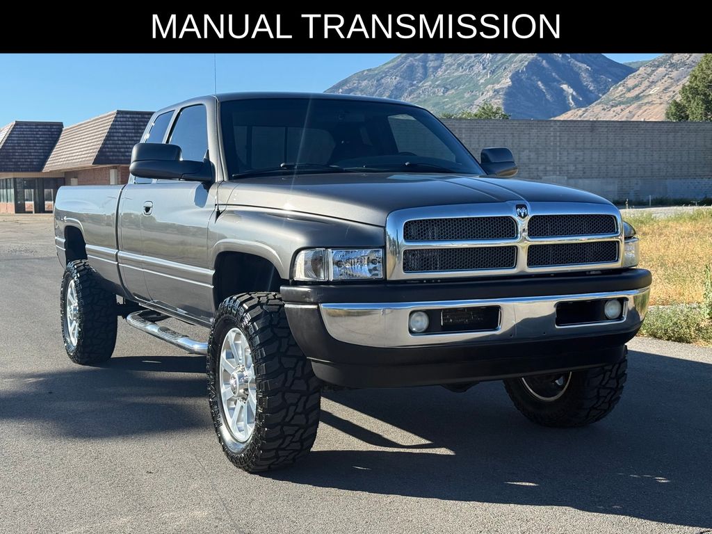 Gray (Graphite Metallic Clearcoat) 2002 Dodge RAM 2500 Pickup Truck 5-Speed Manual
