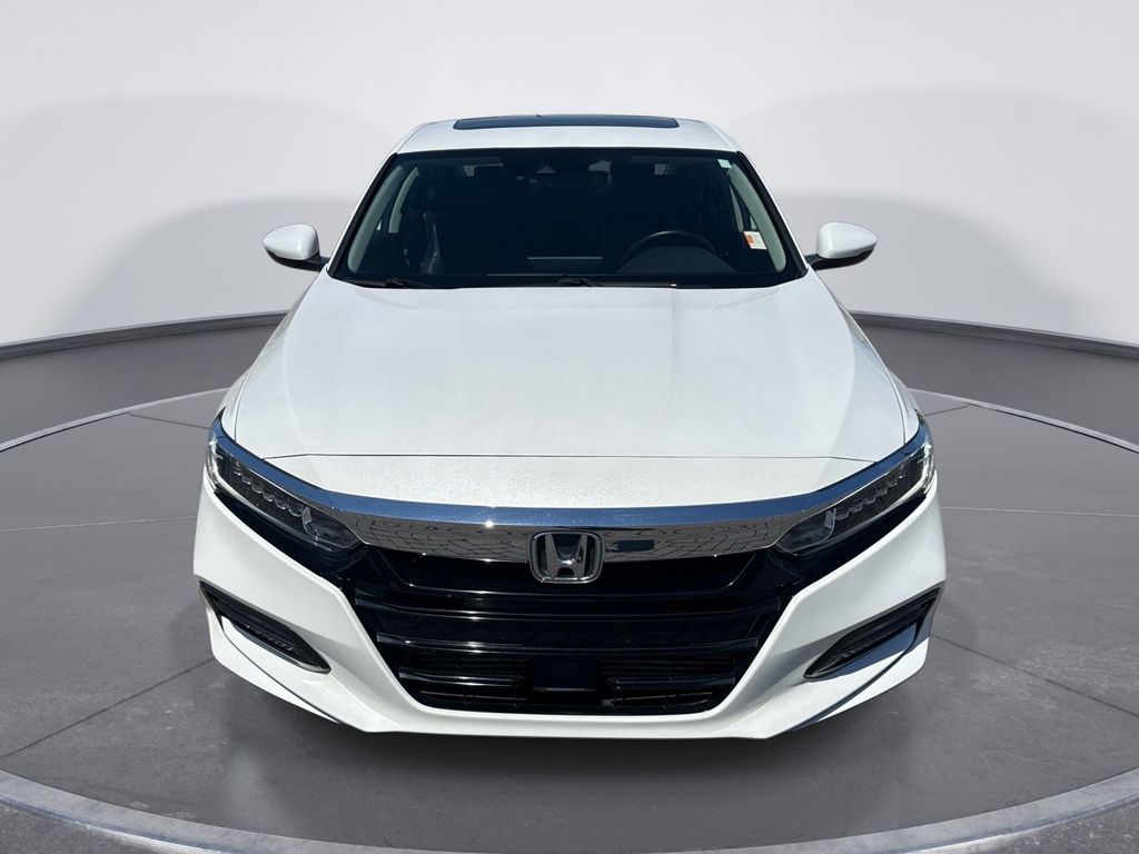 Used 2018 White Honda EX-L image 2