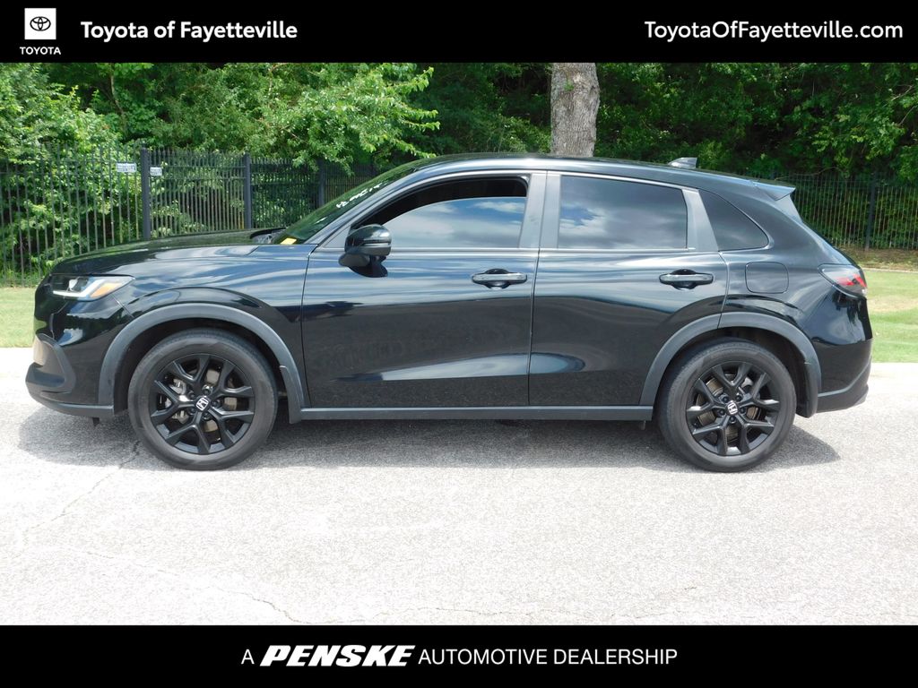 Thumbnail: 2023 Honda HR-V - 2