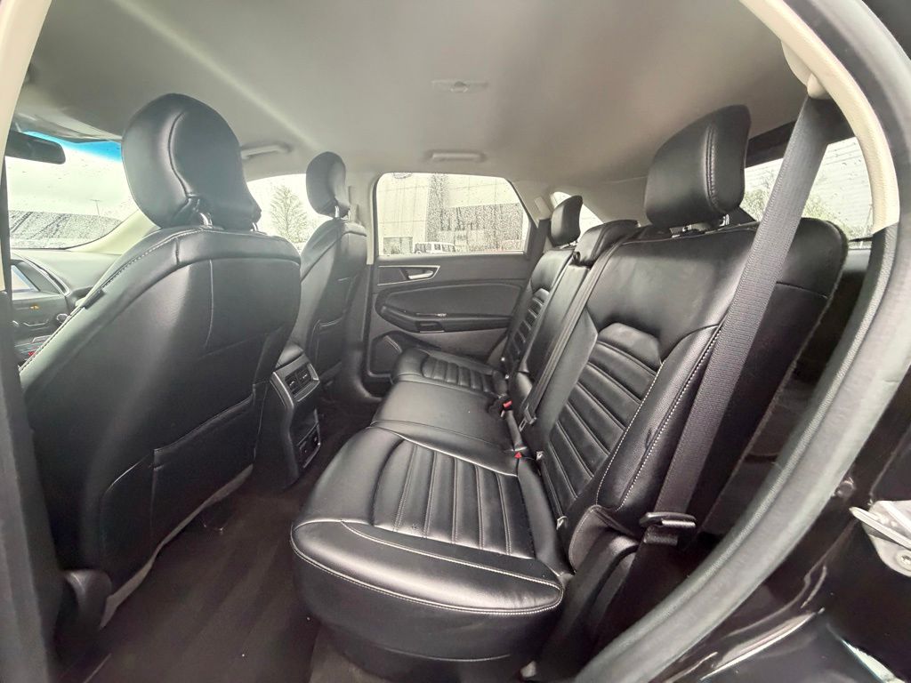 2019 Ford Edge SEL Black at South Hills CDJR
