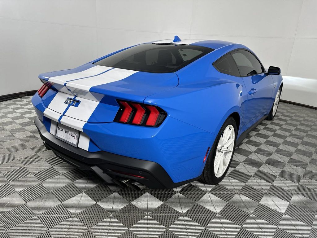 2024 Ford Mustang GT 7