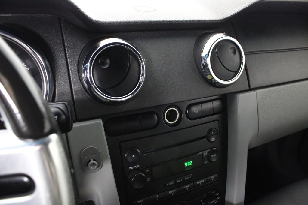 Used 2006 Ford Mustang for sale in 