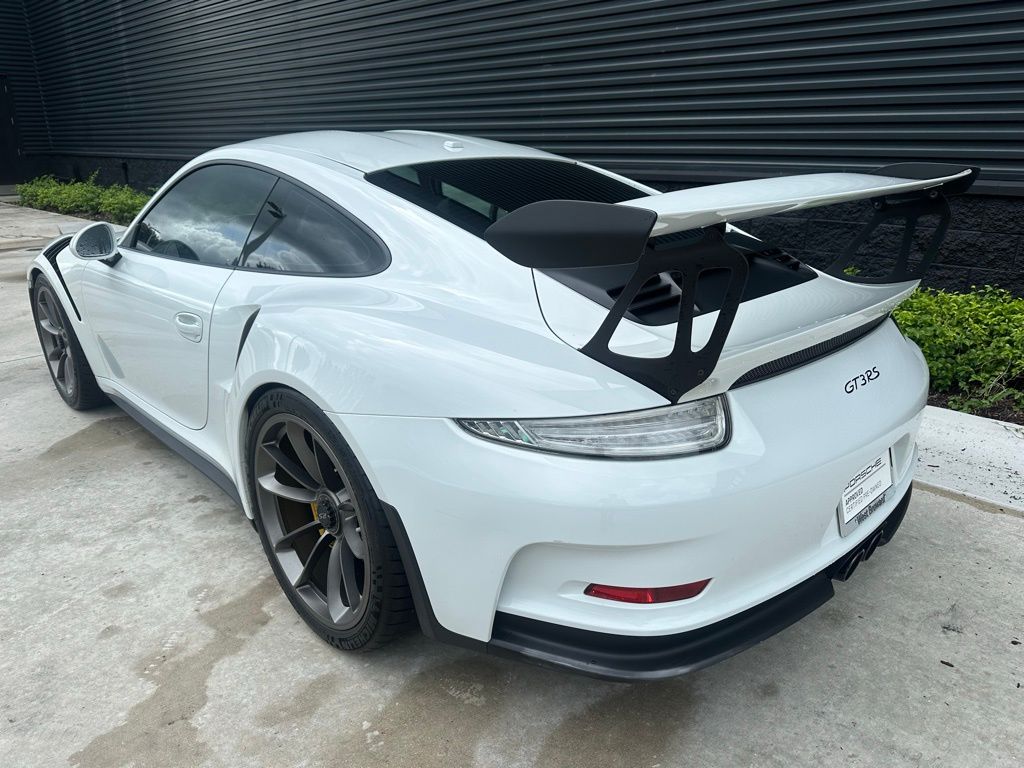 2016 Porsche 911 GT3 4