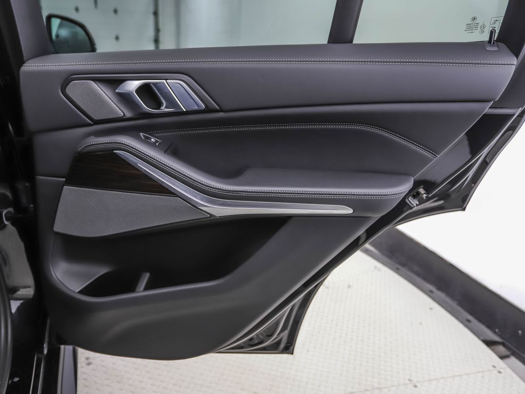 Thumbnail: 2024 BMW X5 - 25