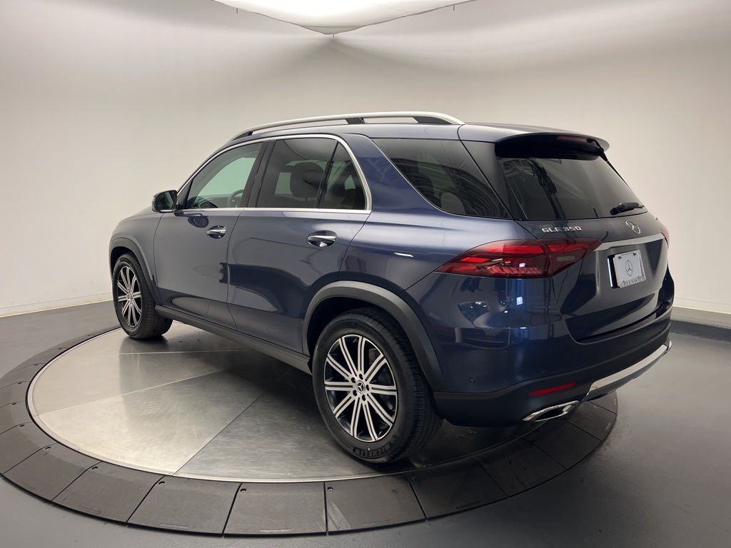 Thumbnail: 2026 Mercedes-Benz GLE - 5