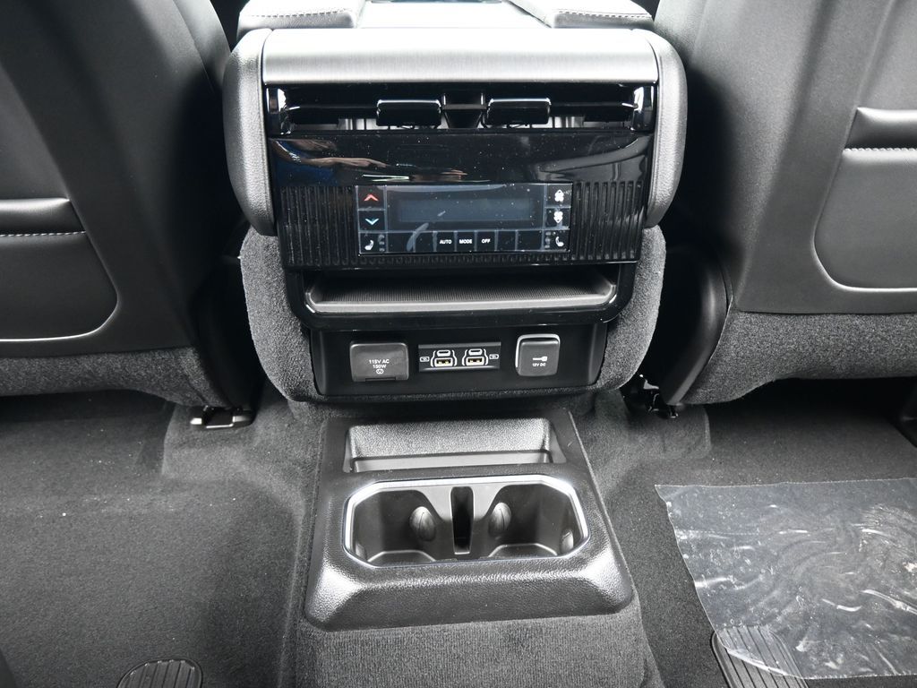 New 2026 Bright White Clearcoat Jeep Limited Reserve image 38