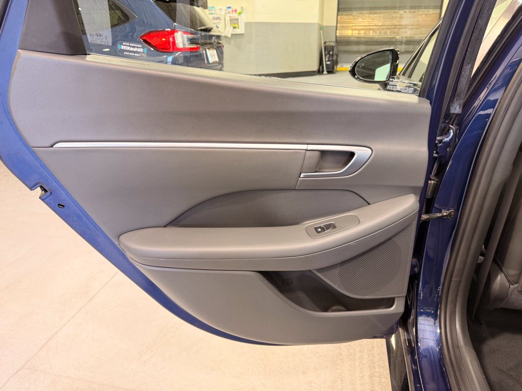 Thumbnail: 2020 Hyundai Sonata - 20
