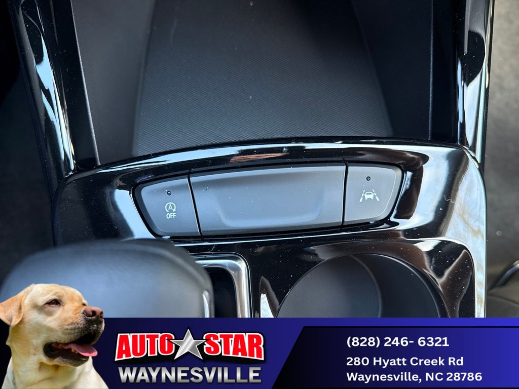 new 2025 Chevrolet Trax car, priced at $26,290