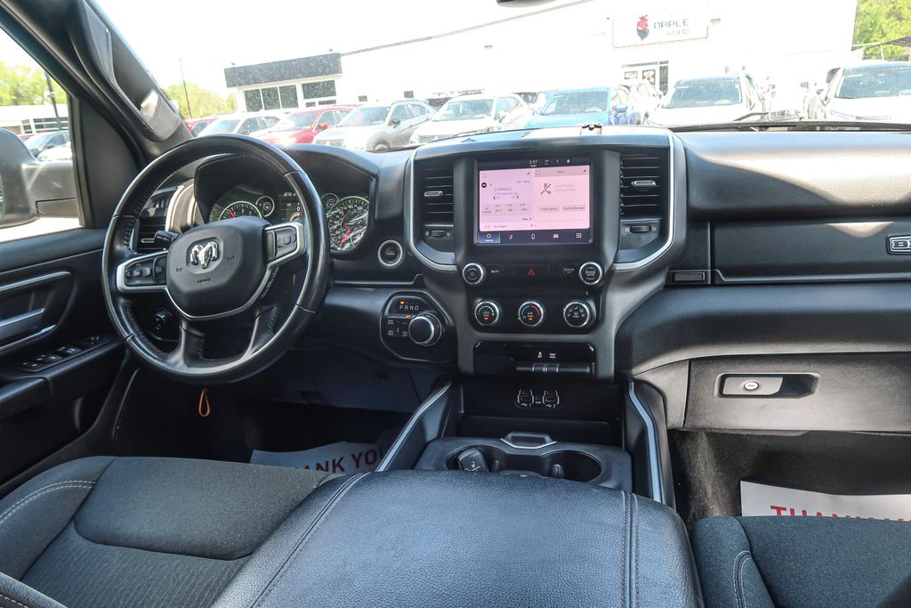 2022 Ram 1500 Big Horn Quad Cab 4x4 6'4" Box