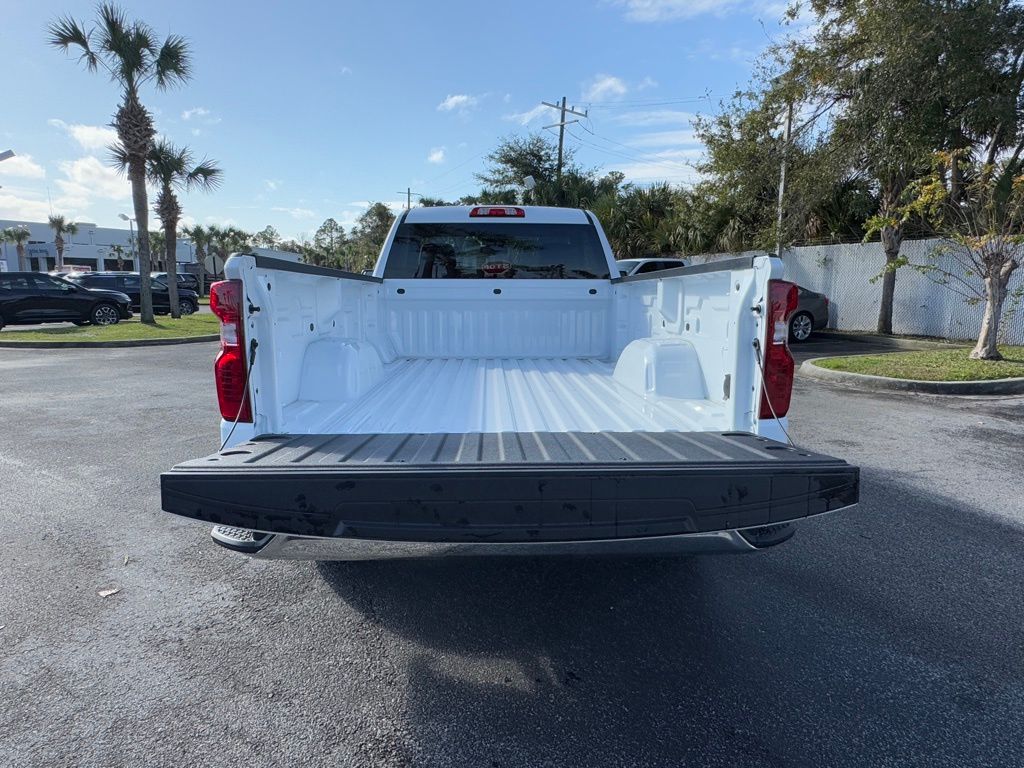 2025 Chevrolet Silverado 1500 WT 12