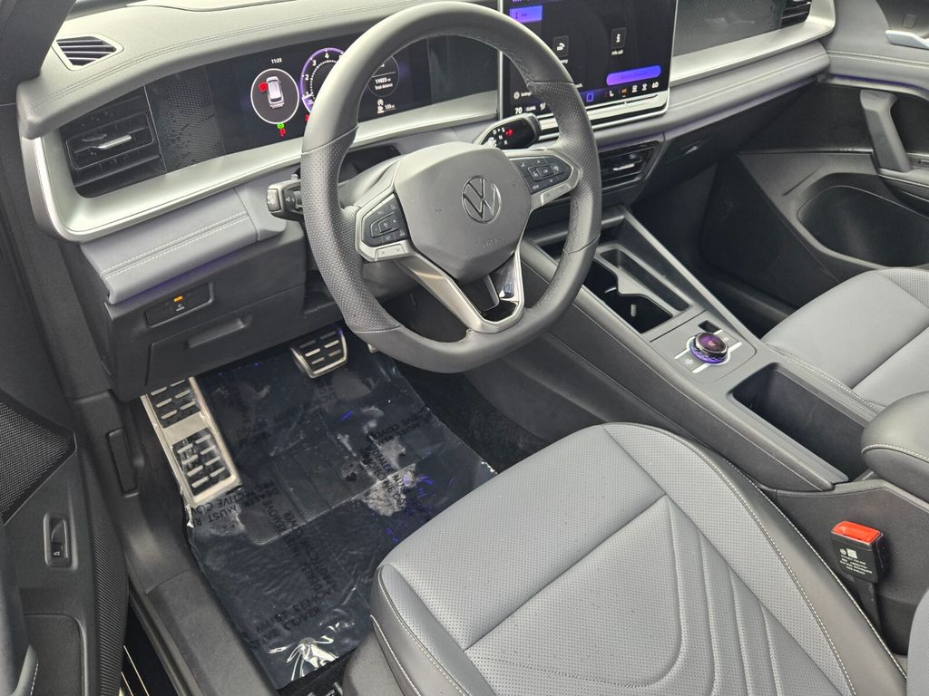 2025 Volkswagen Tiguan - $30,900