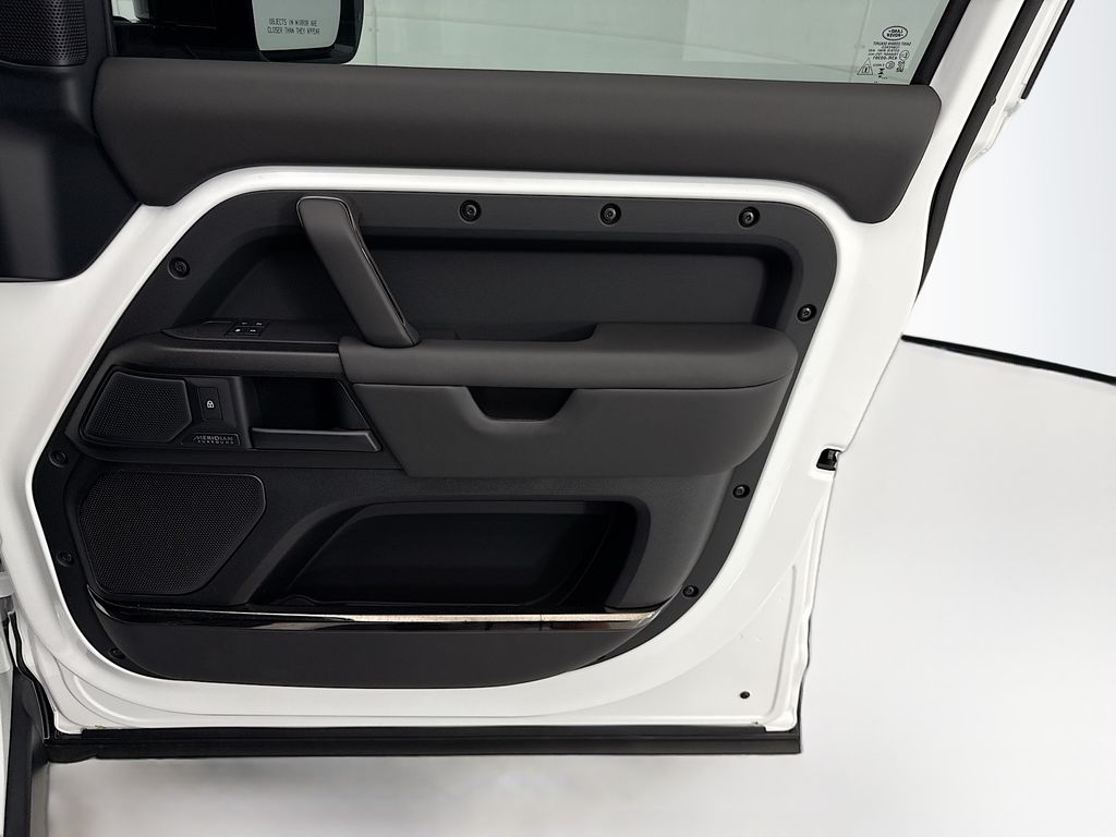 Thumbnail: 2026 Land Rover Defender - 24