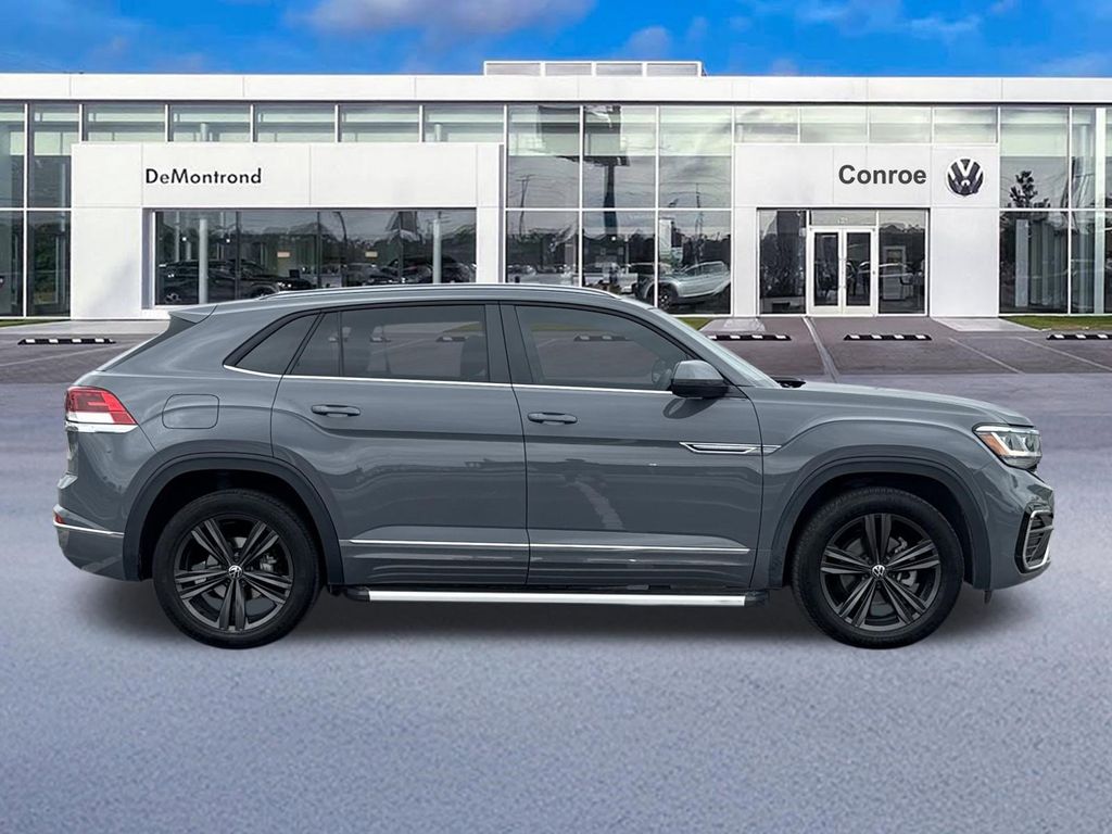 2021 Volkswagen Atlas Cross Sport 3.6L V6 SE w/Technology R-Line Gray at Community Toyota