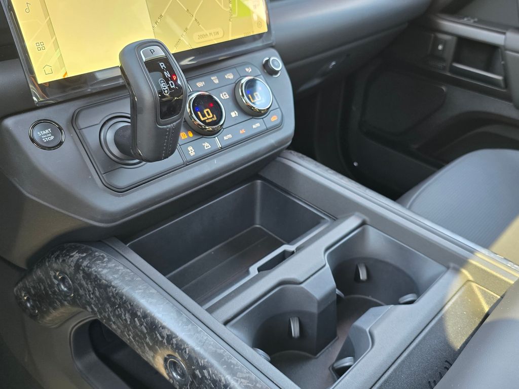 New 2026 Black Land Rover OCTA Black image 24