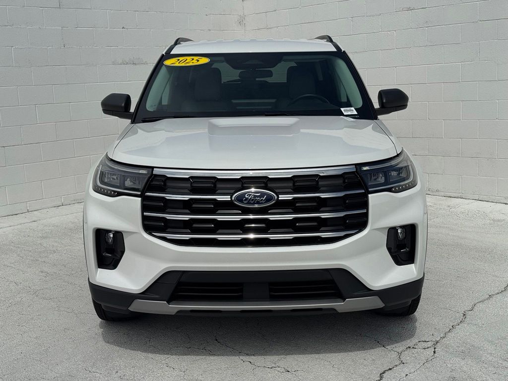 2025 Ford Explorer Active White Metallic - Jim Hudson Acura - Image 7