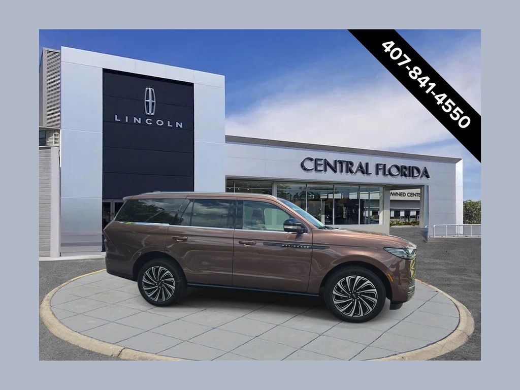  2027 Lincoln Navigator SUV / Crossover Four-Wheel Drive Automatic