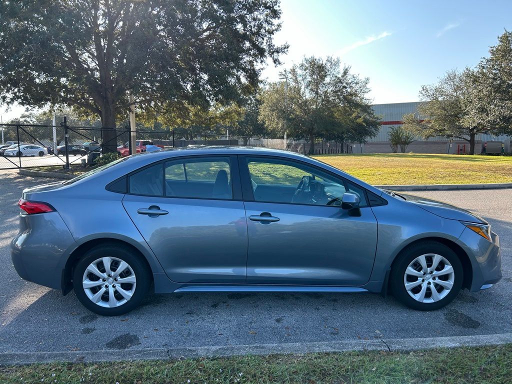 Thumbnail: 2025 Toyota Corolla - 6