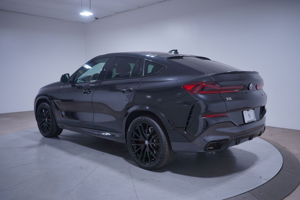 Thumbnail: 2022 BMW X6 - 3