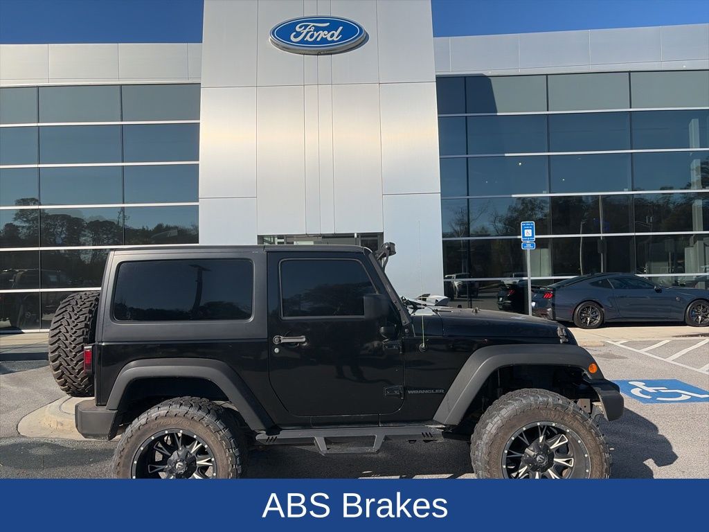 2014 Jeep Wrangler Willys Wheeler