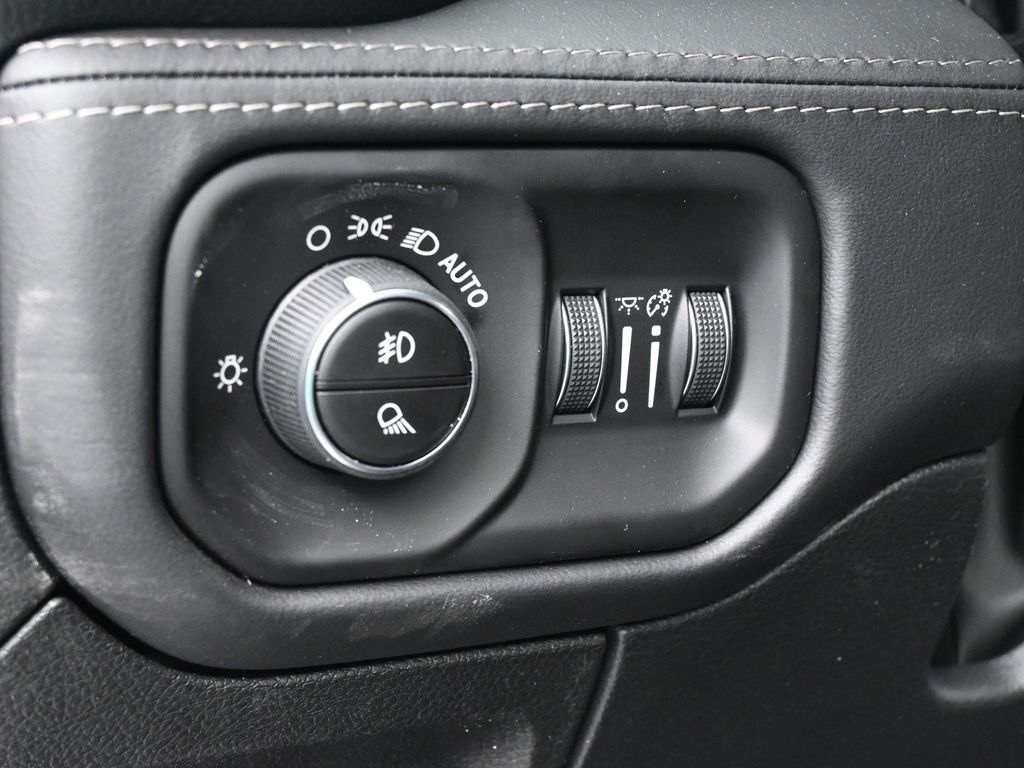 New 2026 Bright White Clearcoat Ram Limited image 15