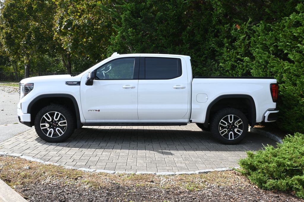 Thumbnail: 2024 GMC Sierra 1500 - 2