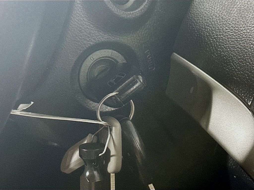 Used 2010 Green Honda EX-L image 25