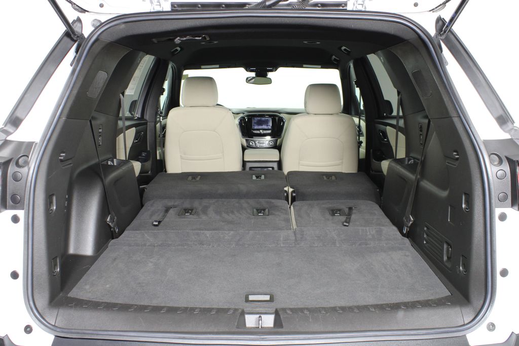 Used 2022 Chevrolet Traverse for sale in 