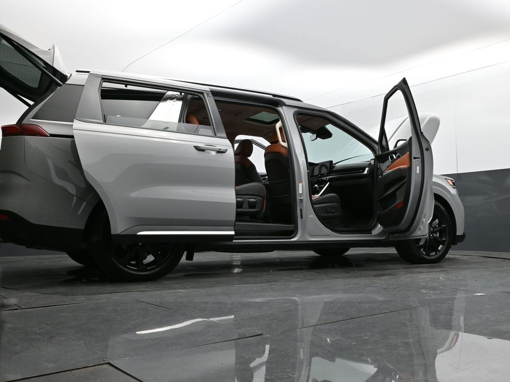 2024 Kia Carnival MPV SX Prestige