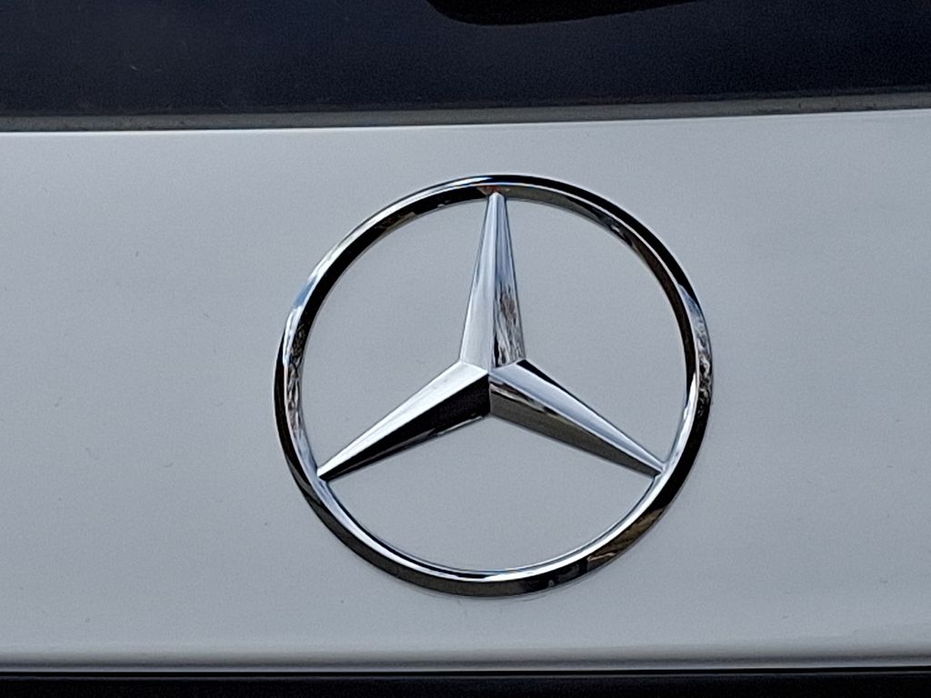 2025 Mercedes-Benz GLC 350 22