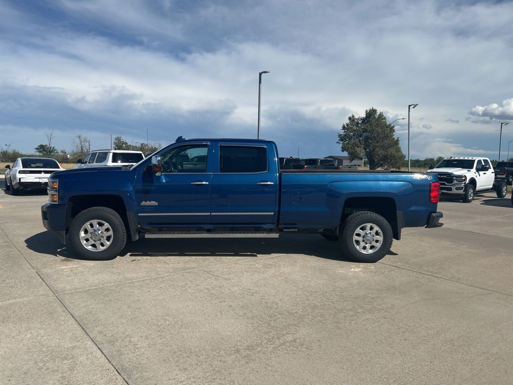 ChevroletSilverado 3500HD2
