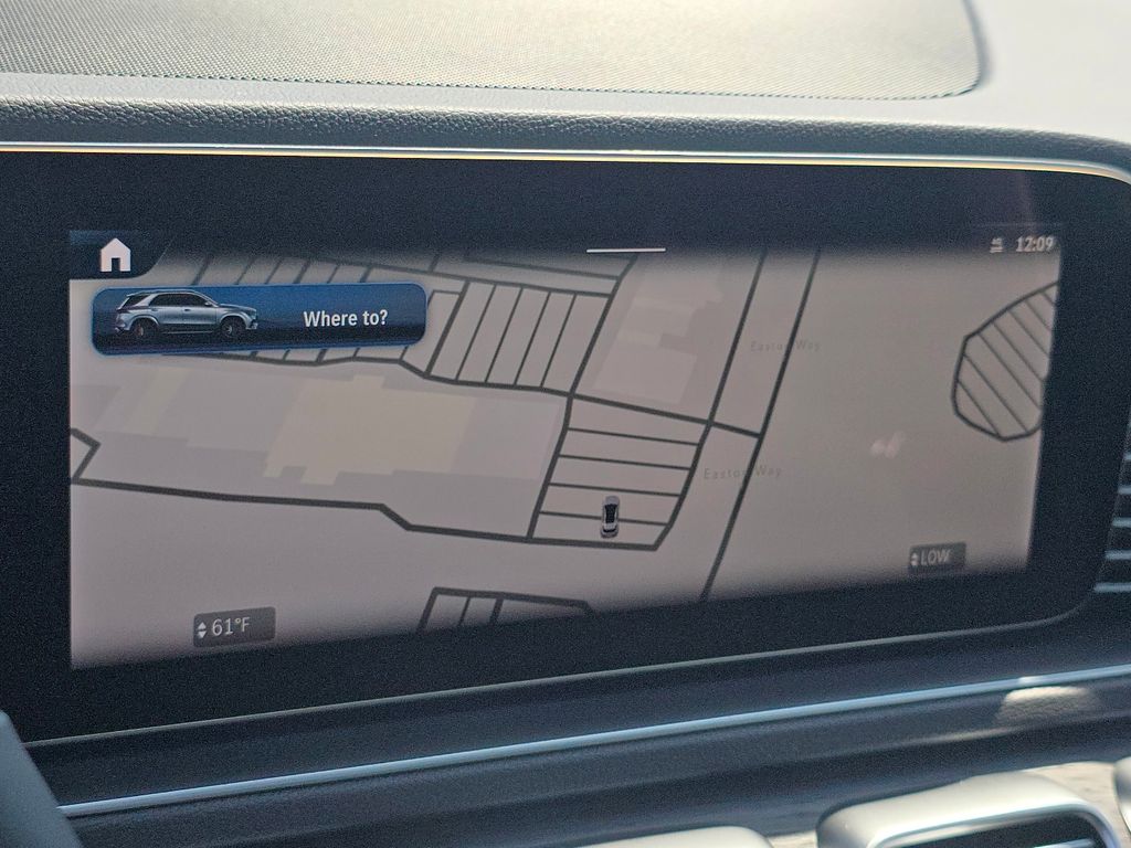 New 2026 Blue Mercedes-Benz GLE 350 image 4