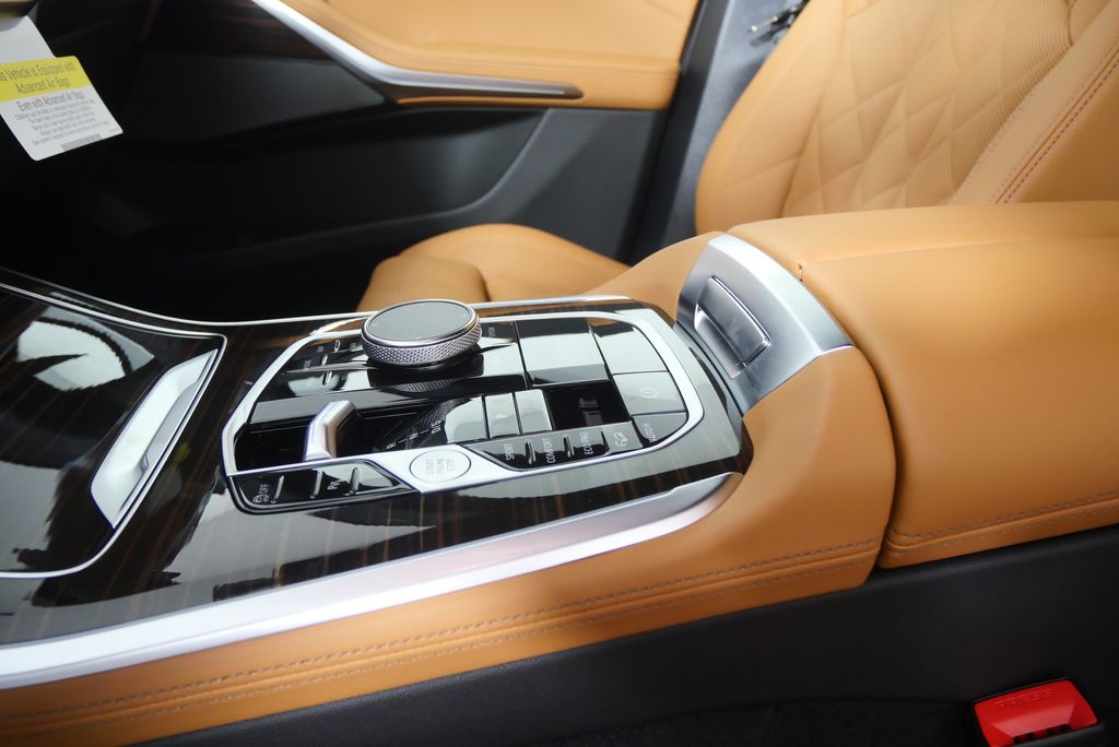 Thumbnail: 2026 BMW X5 - 20