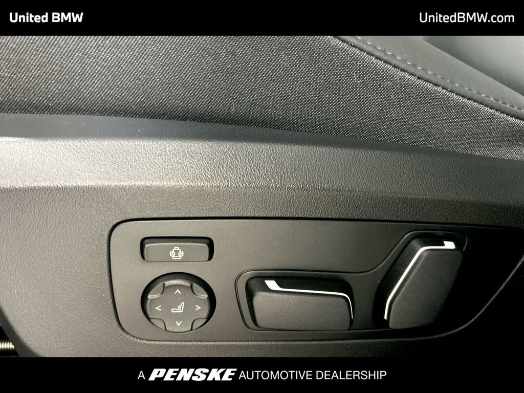2025 BMW X3 3.0i 12