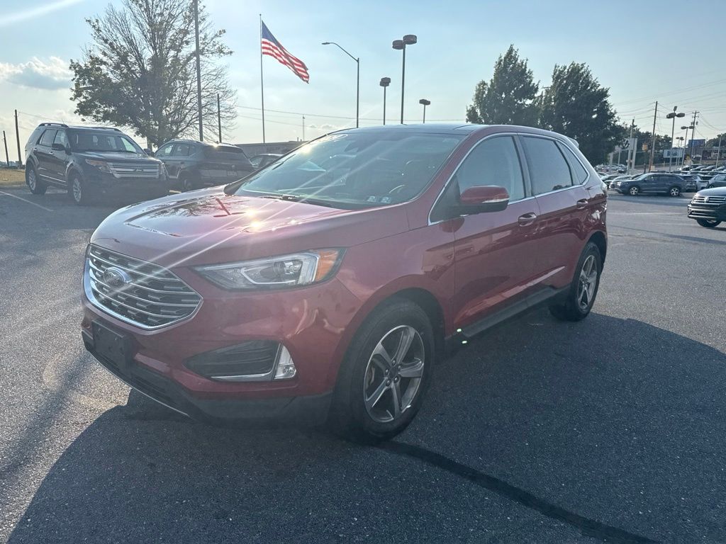 2020 Ford Edge SEL Red at Grove City Ford