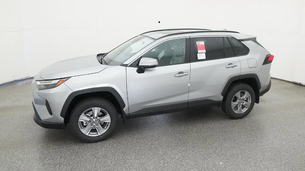 Thumbnail: 2025 Toyota RAV4 - 6