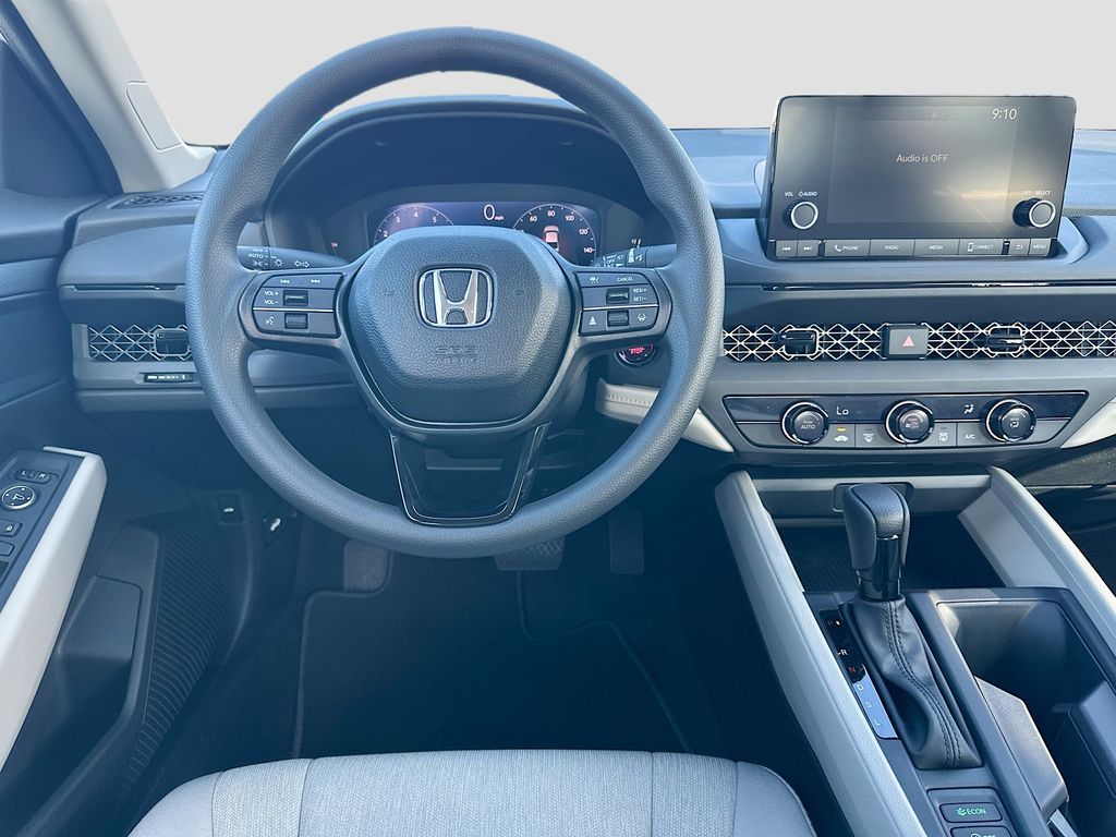 Thumbnail: 2025 Honda Accord - 18